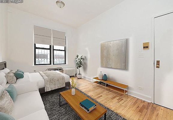 3rd image of 420 E 83rd St #1F
