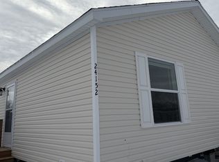 24152 Norway Rd #152, Chelsea, MI 48118