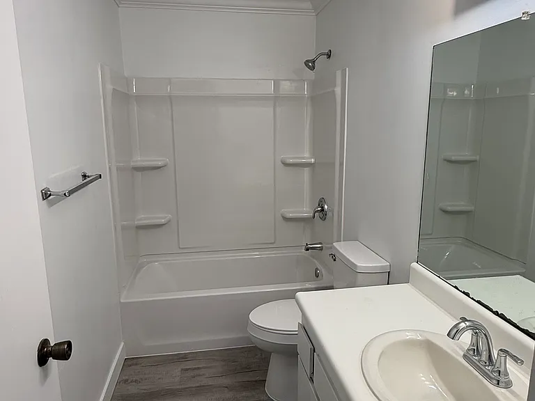 3963 Lake Vista Rd — Photo 7