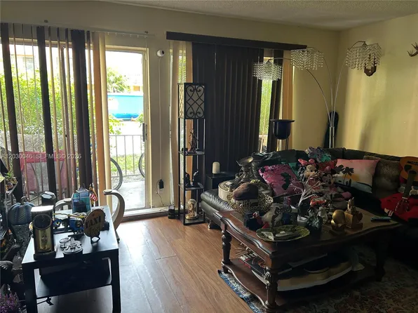 18051 NW 68th Ave APT K104, Hialeah, FL 33015