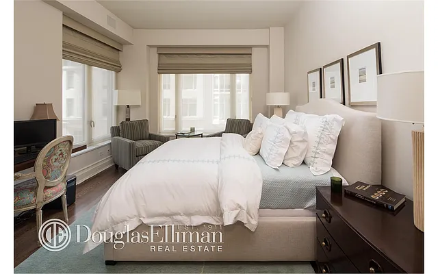 Sold by Douglas Elliman | media 7