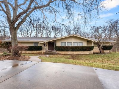 2810 Musquota Dr, Muscatine, IA, 52761