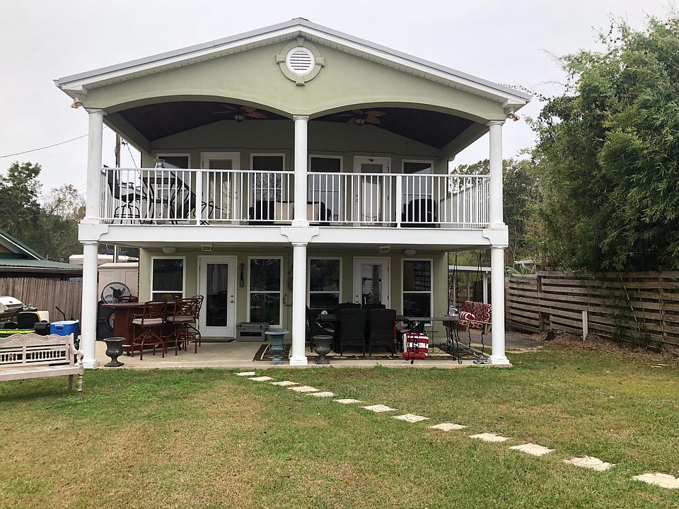 1st image of 7408 Riverview Dr