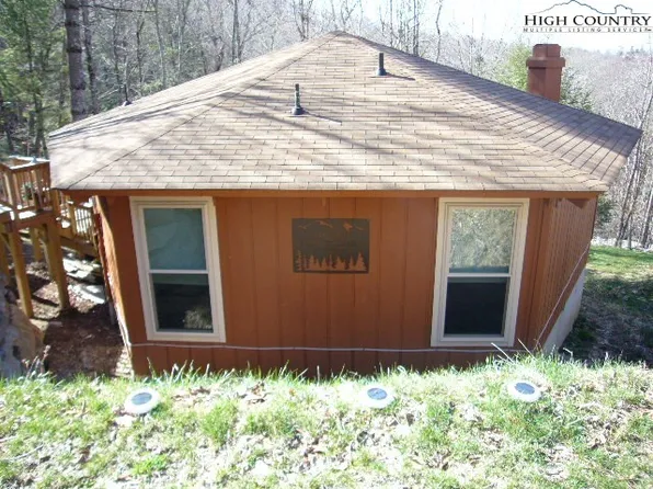 109 Cricket Way, Beech Mountain, NC 28604