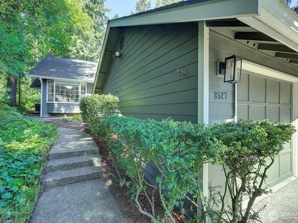 8527 137th Avenue NE, Redmond, WA 98052