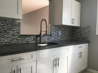 221 Whiton St #12Y, Jersey City, NJ 07304