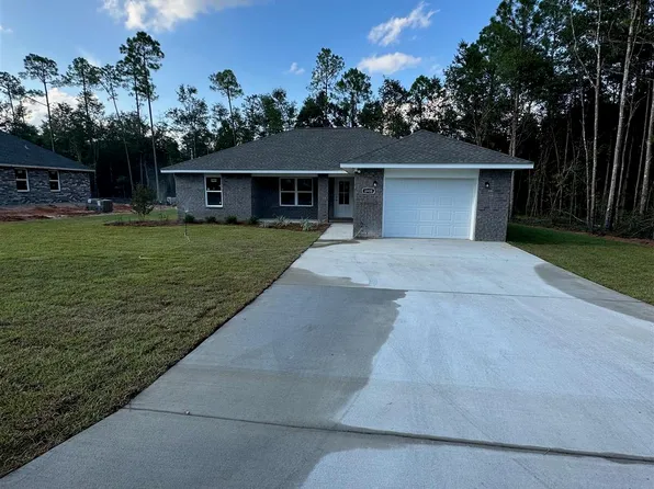 6765 Harvell St, Milton, FL 32570