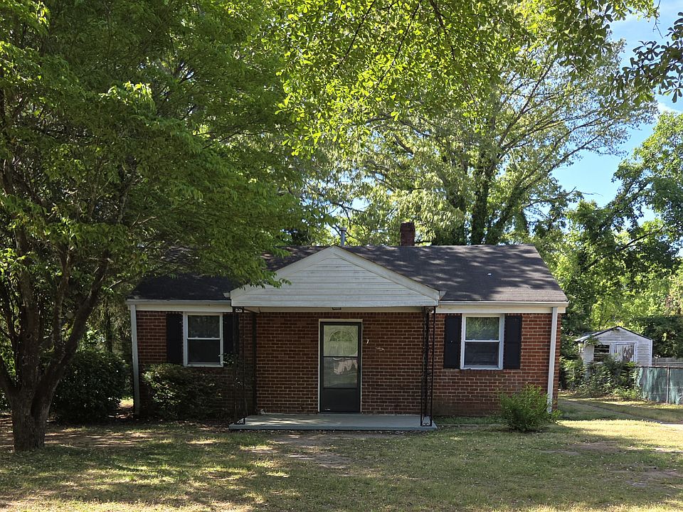 1st image of 7 Glenwood Ln