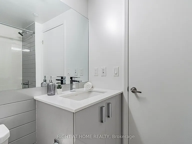 30 Gibbs Rd #2610 — Photo 30