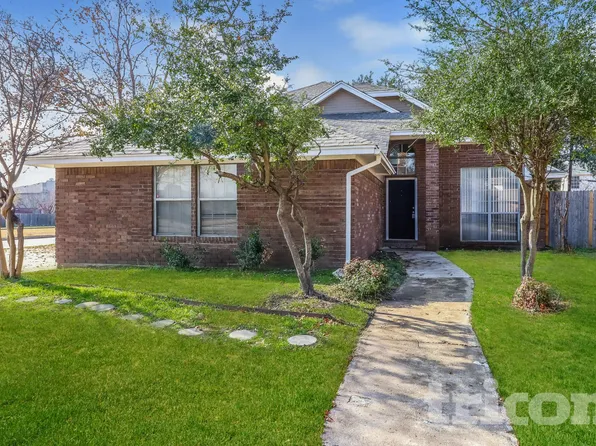 5242 Cornvalley Dr, Arlington, TX 76017