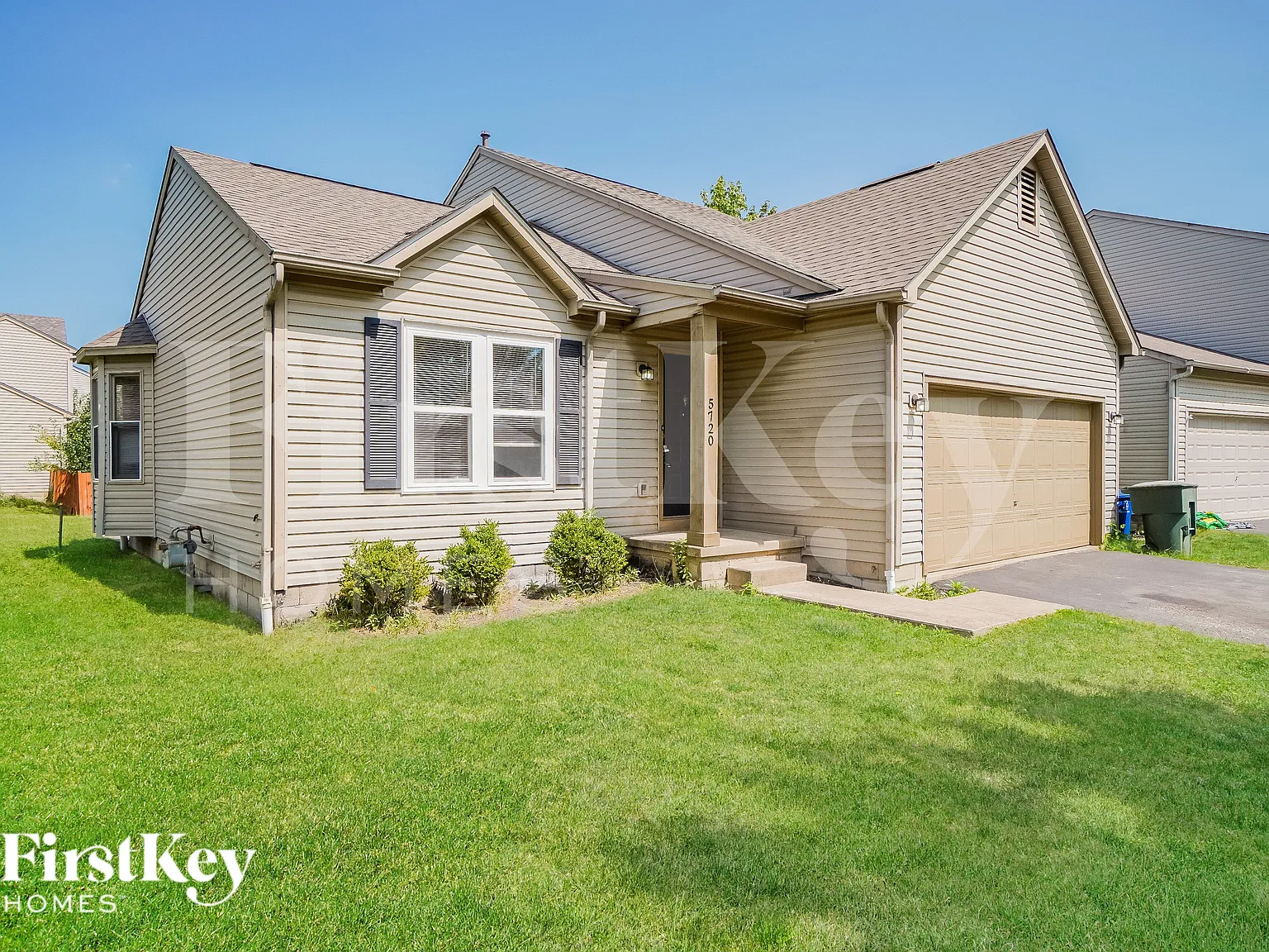 3 bed, 2.5 bath, 1572 sqft, $2,510 — Photo 2