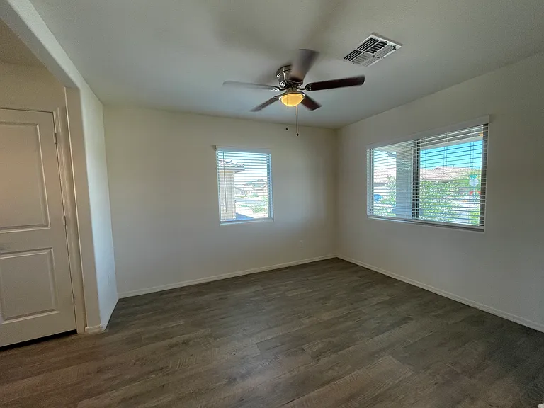 2565 N Agave Ln — Photo 38