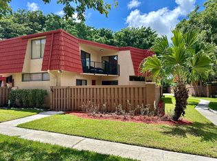 8063 Severn Dr APT A, Boca Raton, FL 33433