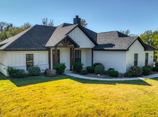 171 Ox Mill Creek Rd, Weatherford, TX 76087