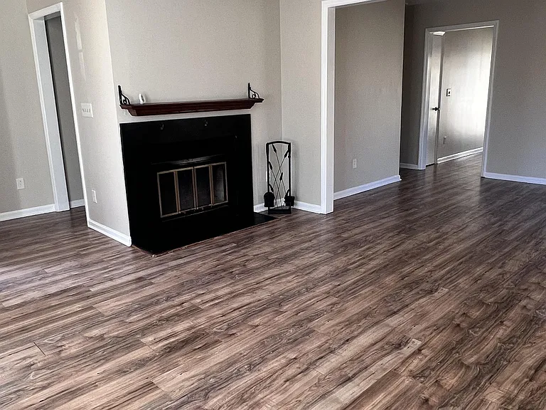 8326 Summerglen Cir — Photo 11