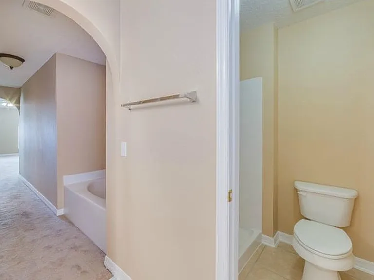 4720 Salamander St — Photo 18