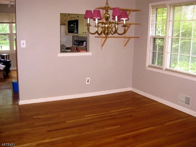 25 Wexford Dr — Photo 5