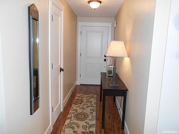 2nd image of 674 32nd Ave SE APT 30