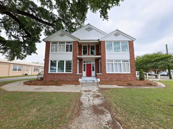 150 Church St SW, Pelham, GA 31779