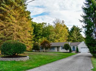 8613 Taylor May Rd, Chagrin Falls, OH 44023