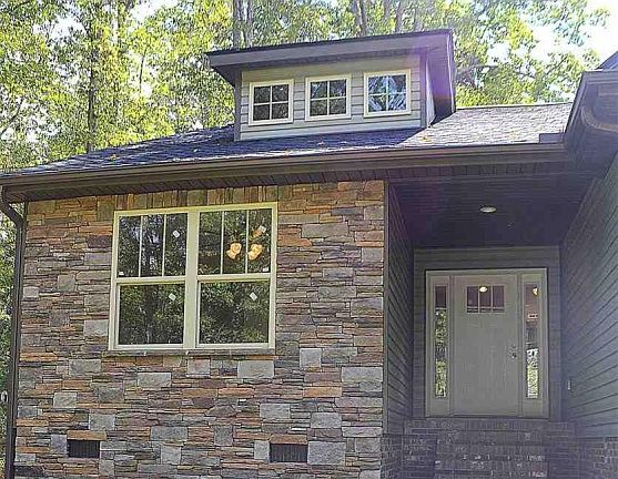 4th image of 614 Dovetail Ct