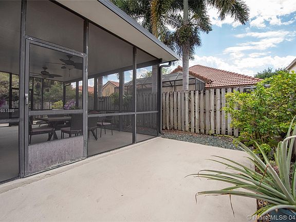 4th image of 2793 Oakleigh Ln