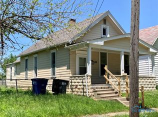 1588 Wayne St, Toledo, OH 43609