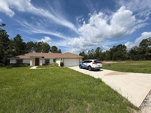 8398 SW 138th Pl Photo 1