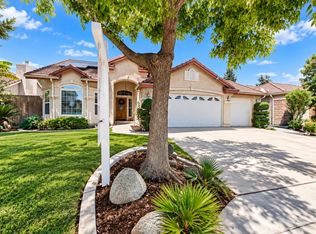 6686 E Amherst Ave, Fresno, CA 93727