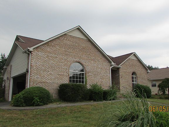 3rd image of 2916 Pembroke Pl