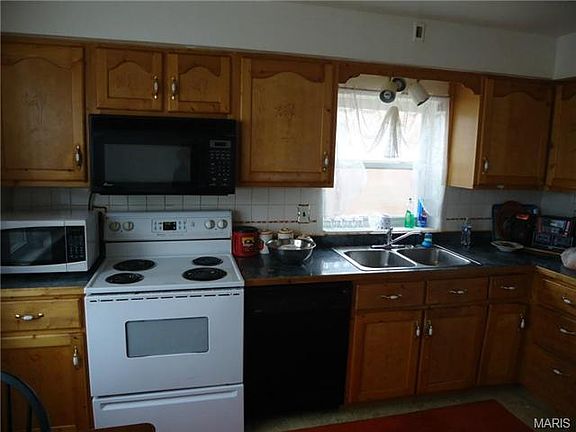 5th image of 6427 East Ct