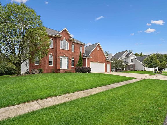 2nd image of 1225 Walters Pond Pl