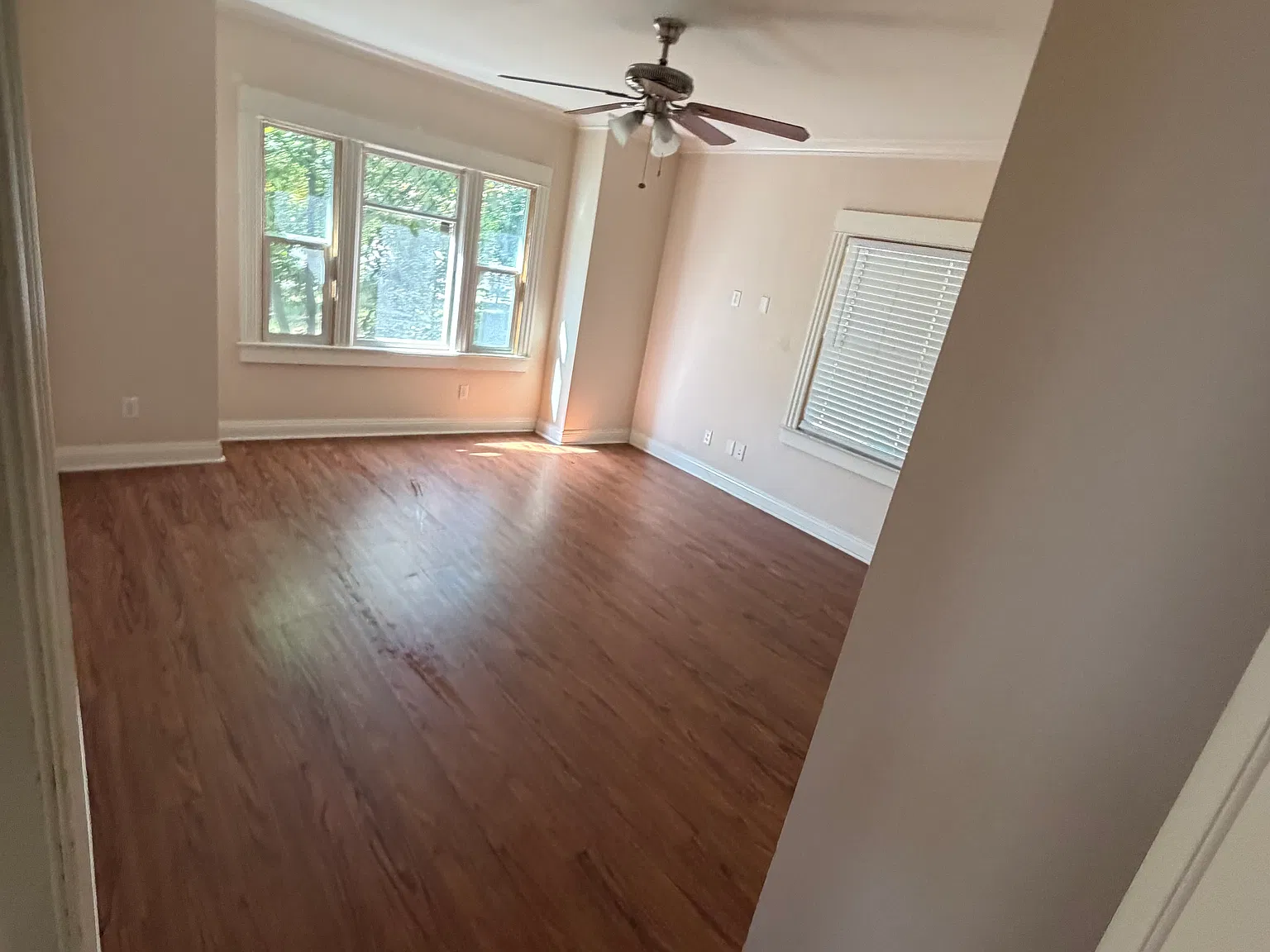 2 bed, 1600 sqft, $2,950 — Photo 4