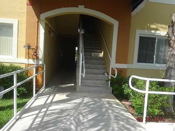 2nd image of 21150 SW 87th Ave APT 203