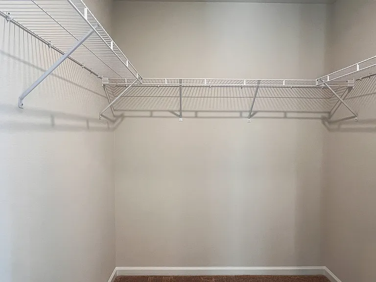 2242 Transatlantic Ave — Photo 12
