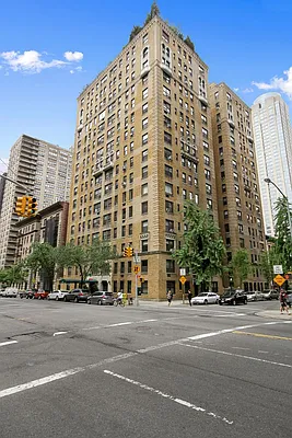 Sold by Corcoran | media 7