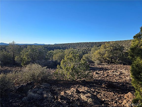 5th image of 352-26-012 E Wapiti Dr.