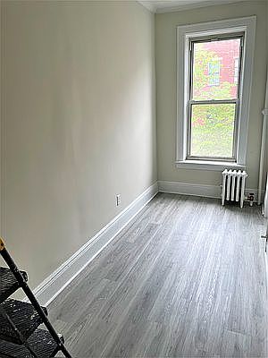 4th image of 271 Sackett St Floor 3