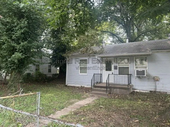 302 Cobb St, East Alton, IL 62024