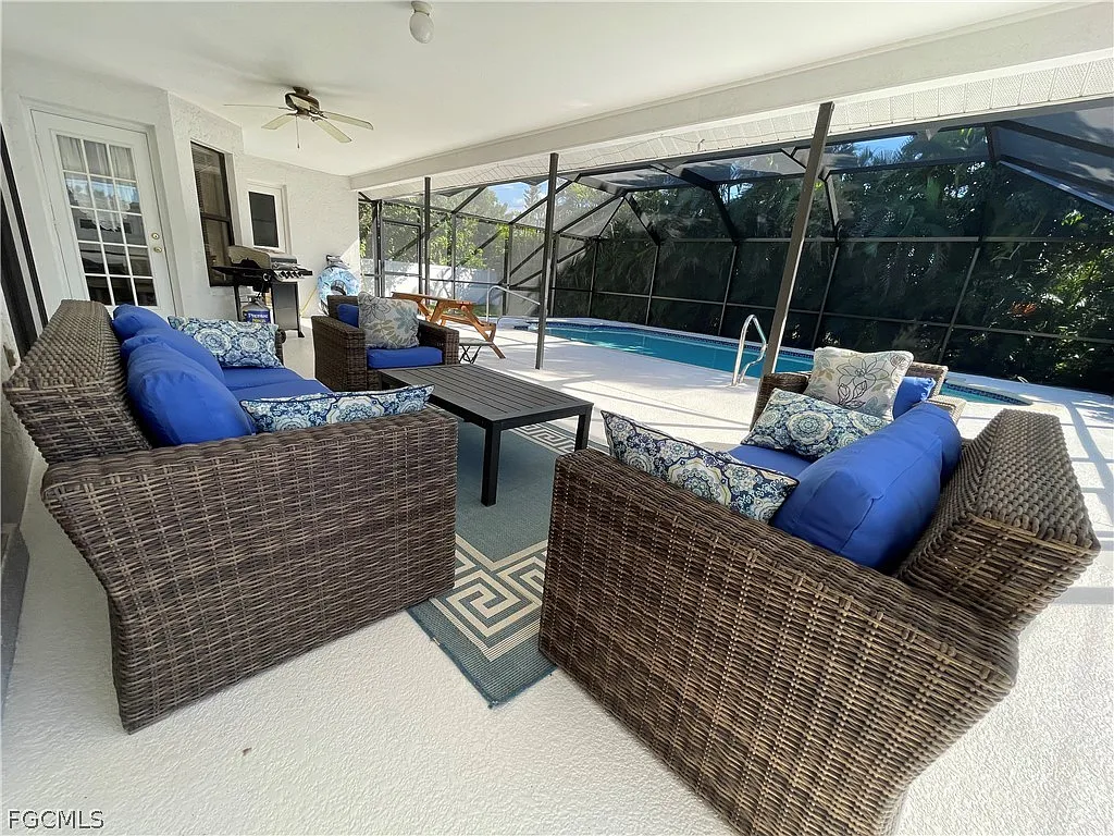 3 bed, 2.0 bath, 1841 sqft, $5,000 — Photo 3