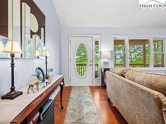 4th image of 2587 Junaluska Road