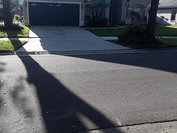 4th image of 16504 Lake Heather Dr