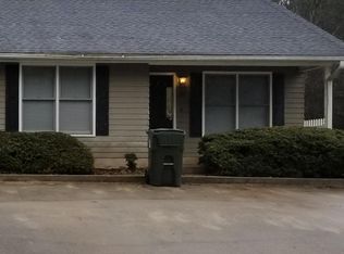 155 Colonial Dr, Toccoa, GA 30577