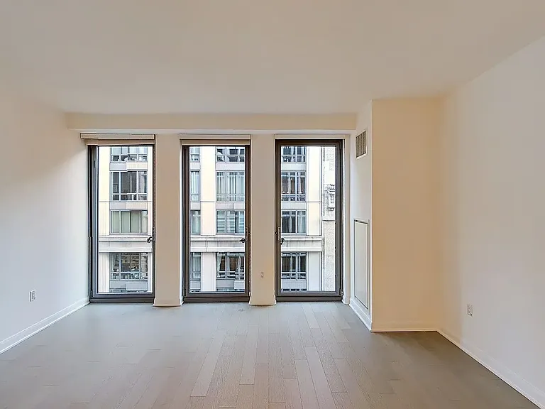 7 W 21st St #706 — Photo 2