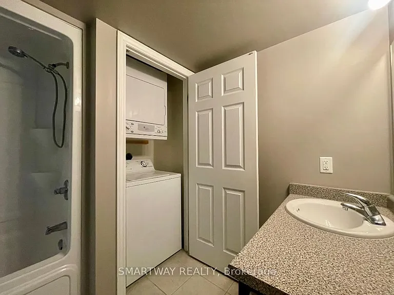 1360 Main St E #409 — Photo 14