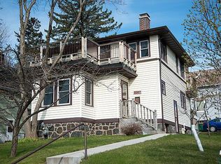 2307 W 12th St, Duluth, MN 55806