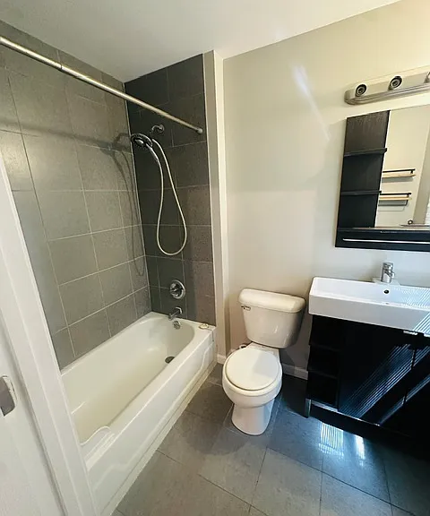 1017 Lampton Aly — Photo 12