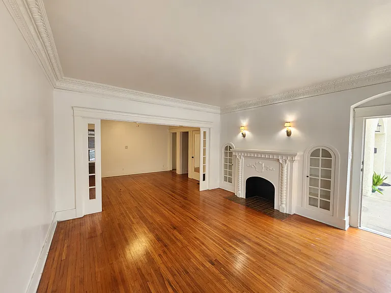 6 Gaviota Ave — Photo 4