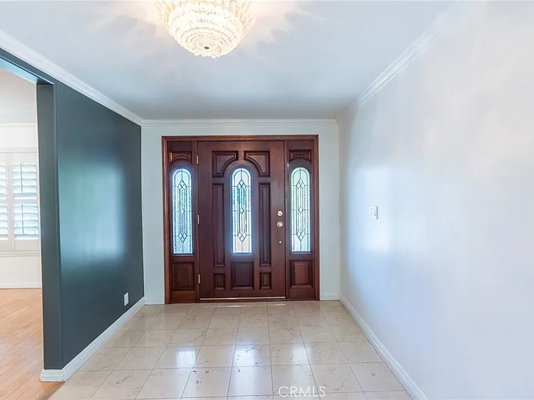333 W Wistaria Ave — Photo 7