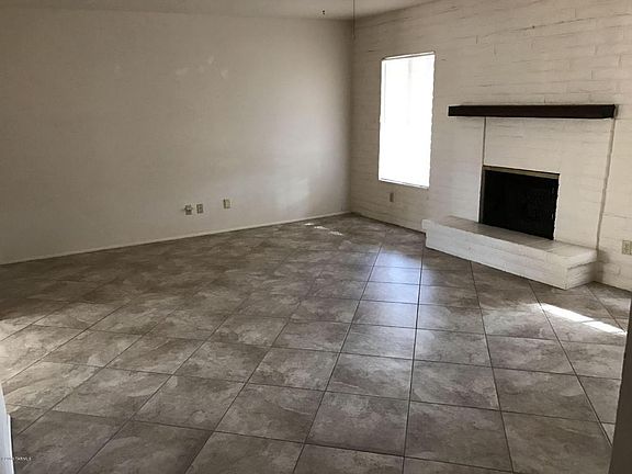 2nd image of 7121 E Edward Dr